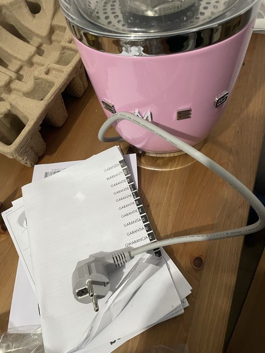 Espremedor Citrinos Smeg Rosa