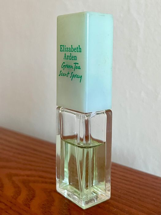 Woda toaletowa Elizabeth Arden Green Tea 10 ml z atomizerem