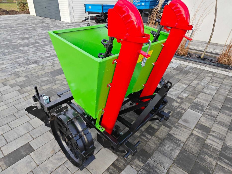 Nowoczesna sadzarka do ziemniaków – 2 rzędy, regulacja dowóz RATY