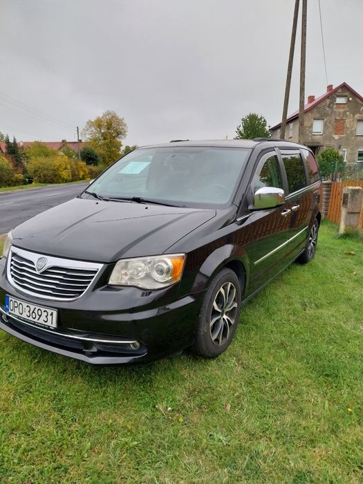 Lancia Voyager