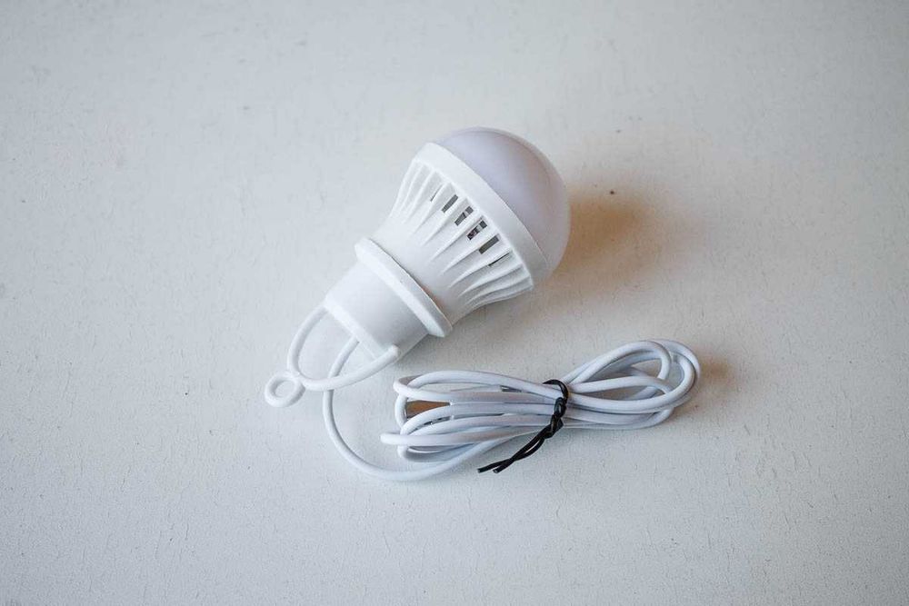 Подвесная светодиодная LED лампа с питанием от USB