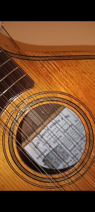 Guitarra portuguesa