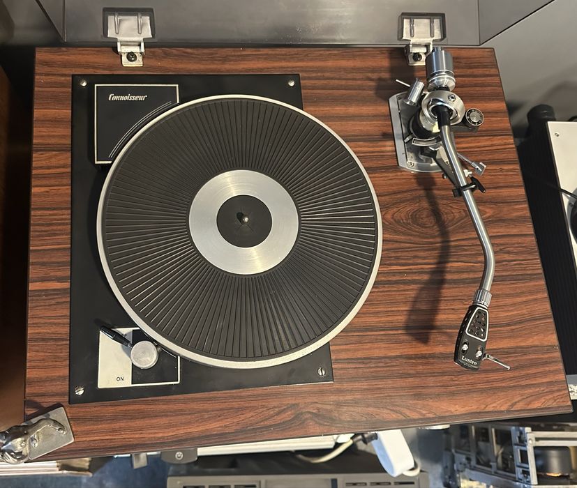Connoisseur BD1 + Braço Acos Lustre GST-1 - Gira discos vintage