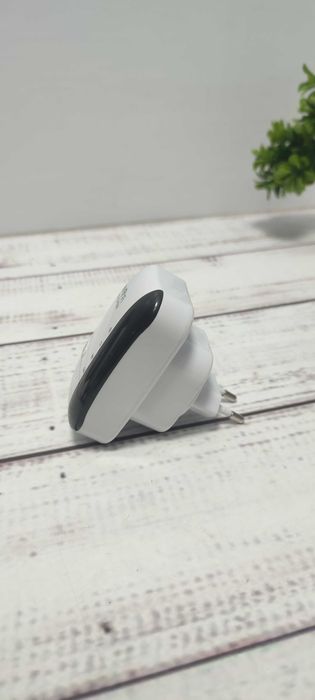Ретранслятор Wireless 300mbit/s, 220В