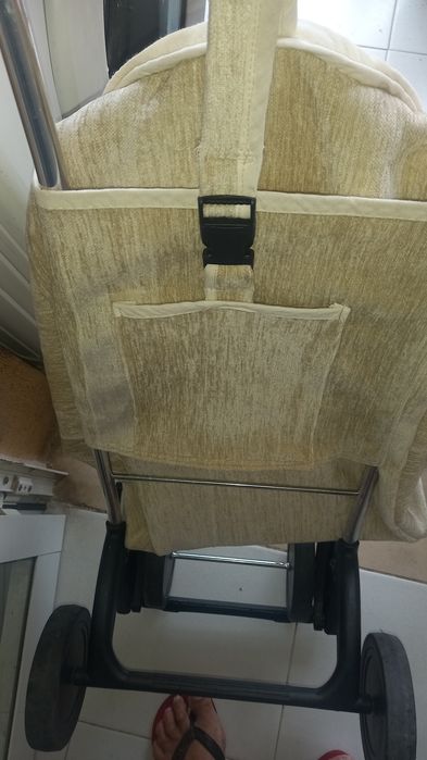 Carrinhos para compras/ diversos.
