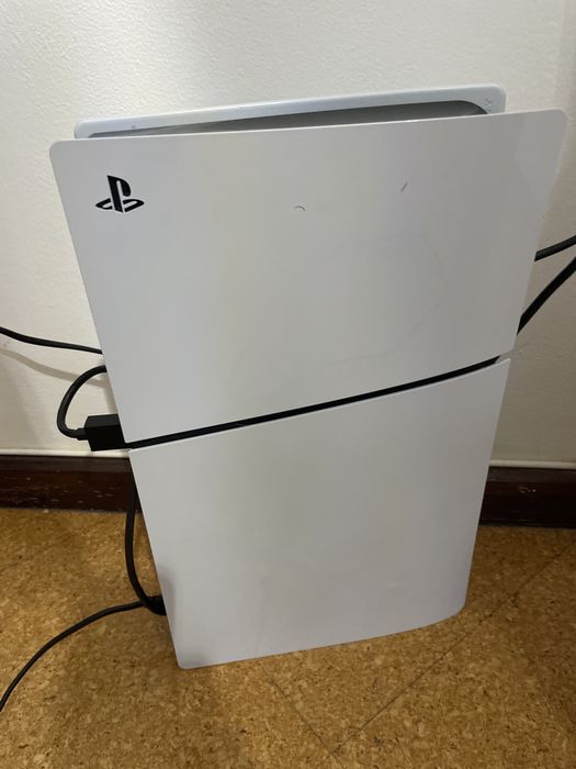 Ps5 semi novo com dois comandos