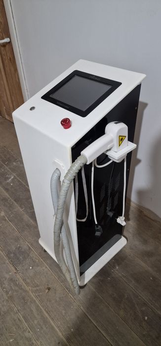 Laser depilacyjny Medika Stan BDB