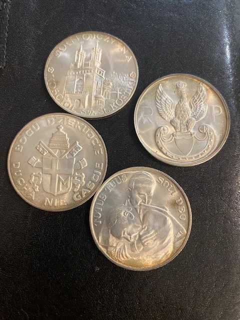 Polska, zestaw 4 Numizmatów / medali Wielcy Polacy XX w. Numizmatyka