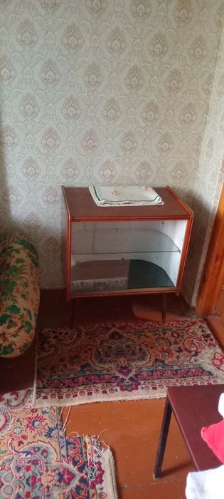 Тумба з пiдсвiткою СРСР вiнтажна, ГДР. Стан Люкс! Обшивка бiла шкiра.