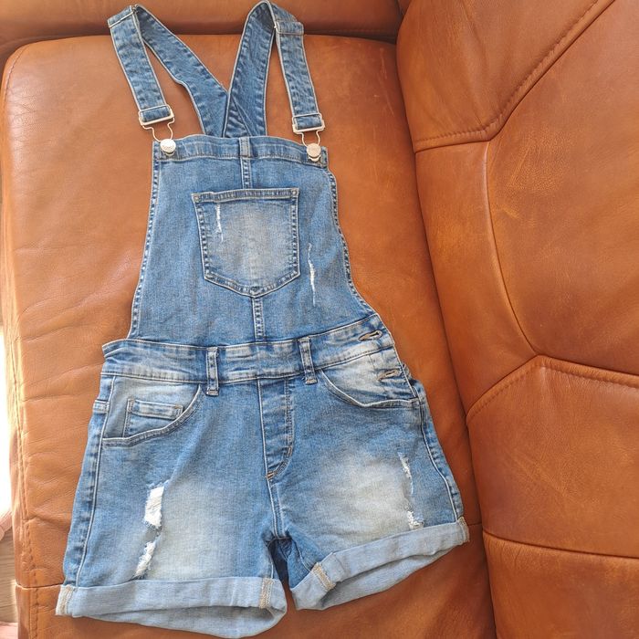 Jeansowe ogrodniczki