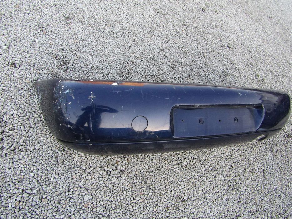 PARA-CHOQUES TRAS FORD FIESTA ano 1997 a 2000