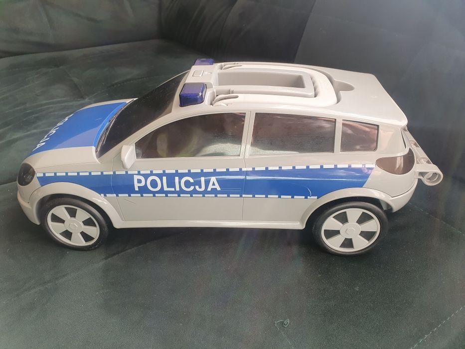 Samochód policyjny transporter resoraków