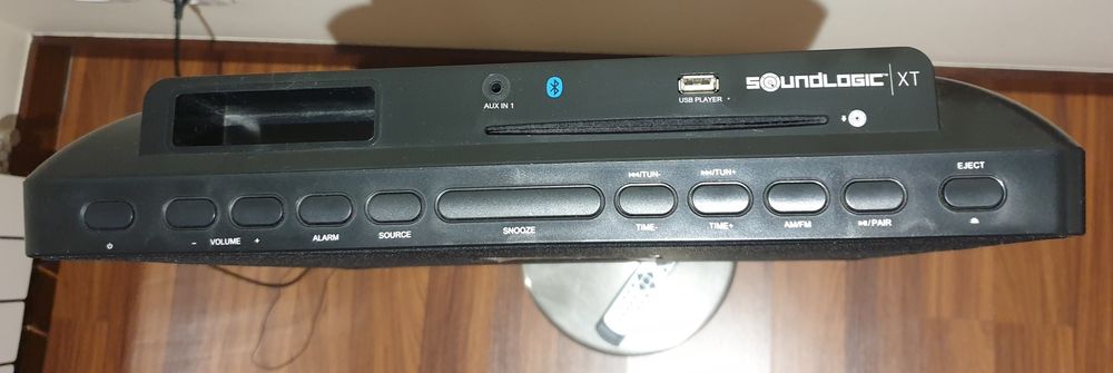 Sound column and radio (negotiable)64586483038339122