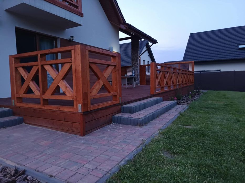 Żaluzje drewniane, lamele, balustrady