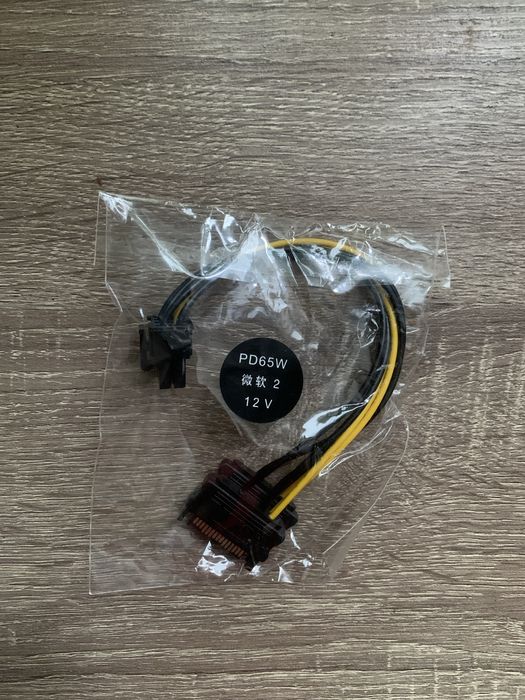 перехідник SATA - 6/8 pin
