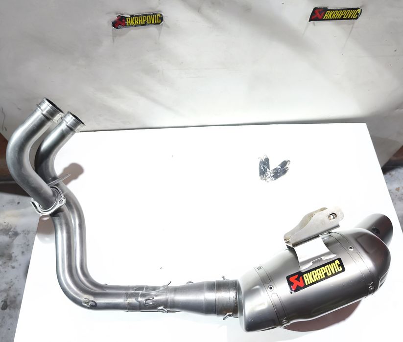 Ackrapovic  Titanium Yamaha MT 07 / Tracer 700 /XSR  (OFERTA DO ENVIO)