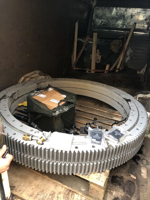 Круг поворотний на автокрани опорно-поворотний пристрій