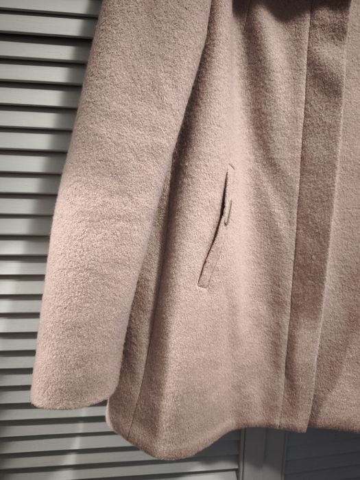 Rogoza płaszcz damski, pudrowy rozmiar M