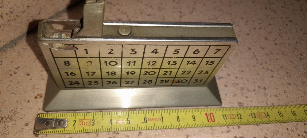 Isqueiro de secretária