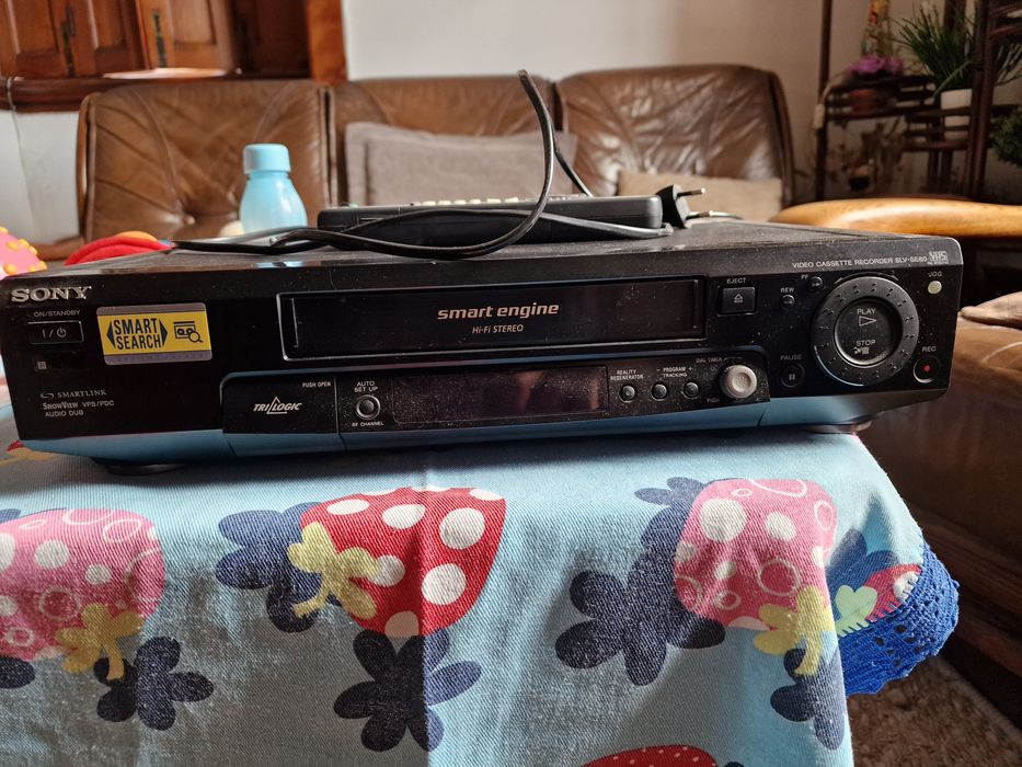 Leitor VHS Sony SLV-SE80