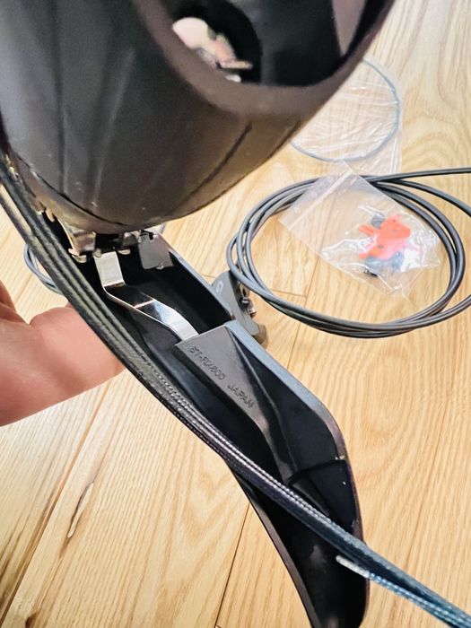 Shimano GRX ST-RX600/BR-RX400 2x11 klamkomanetki hamulce