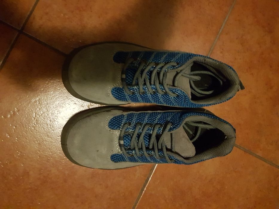 Buty 38 z ochroną na palce