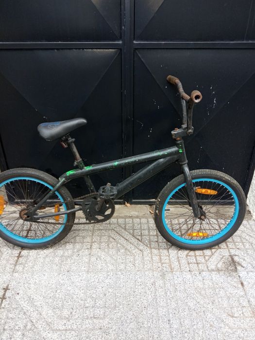 Bicicleta De dar saltos