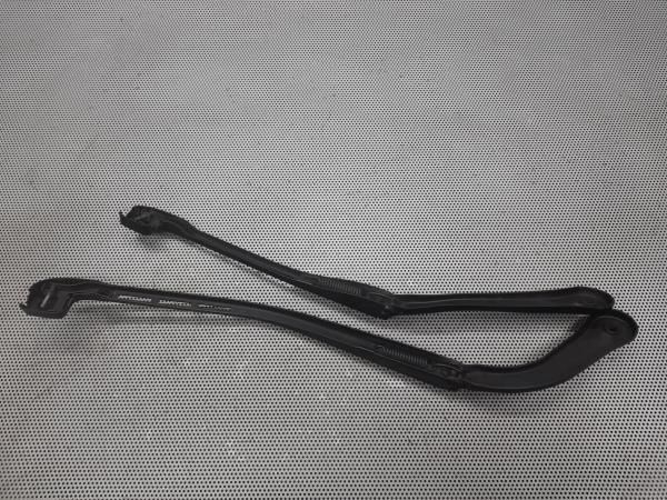 Haste / braço de escova limpa vidros frente direita BMW 3 Touring (E91