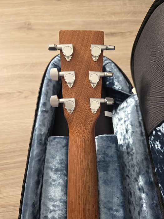 Guitarra Martin 000c-jr-e ( nova )