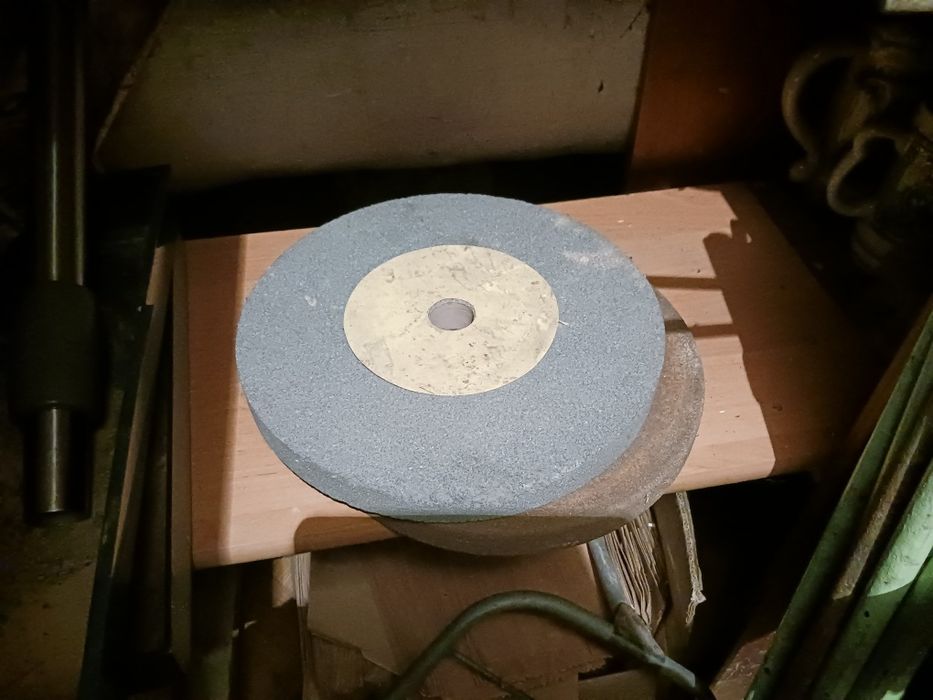 Kamienie do szlifierki