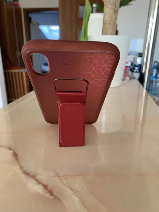 Nowe etui do Iphone XR z podpórką