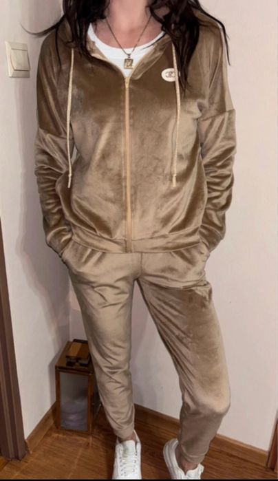 Dres welurowy beżowo złoty rozmiar M L XL