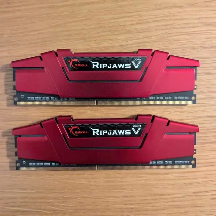RAM G.Skill 16gb DDR4-2400 CL 15