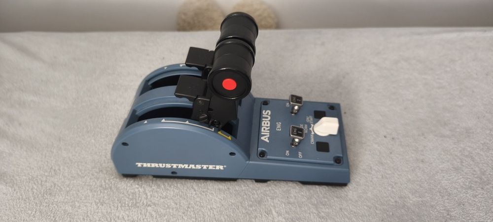 Thrustmaster TCA Quadrant Airbus Edition Pc