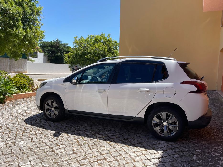 Peugeot 2008 1.2 Puretech Style