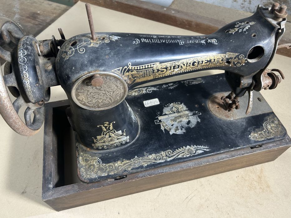 Vendo maquinas de costurar de marca Antigas