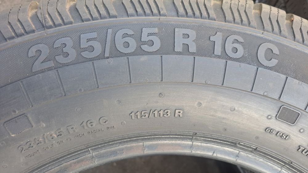 4 x continental 235/65 16" C