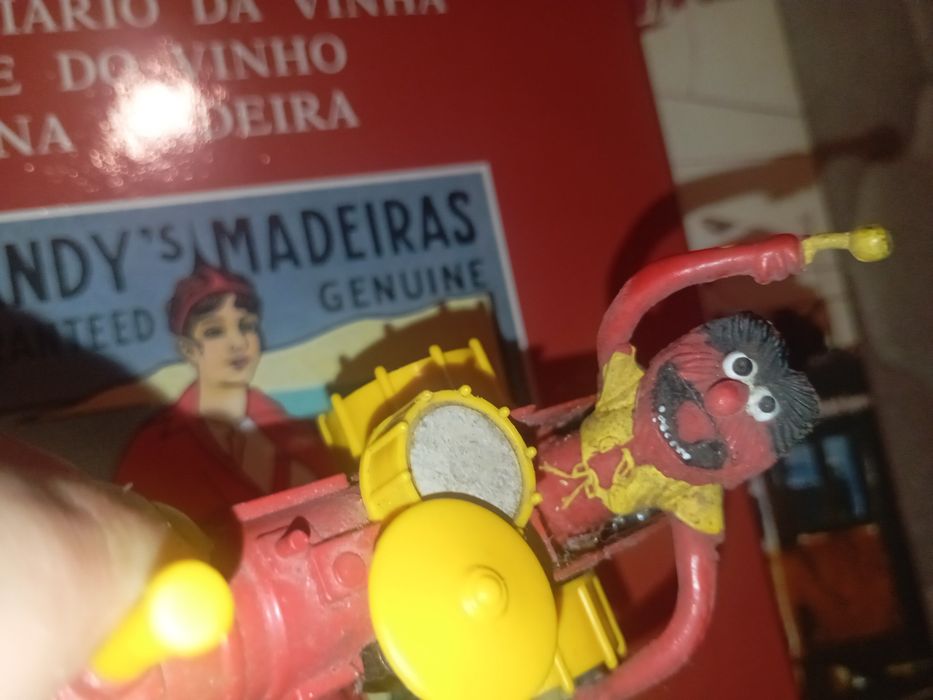 Brinquedo marretas carrinho
