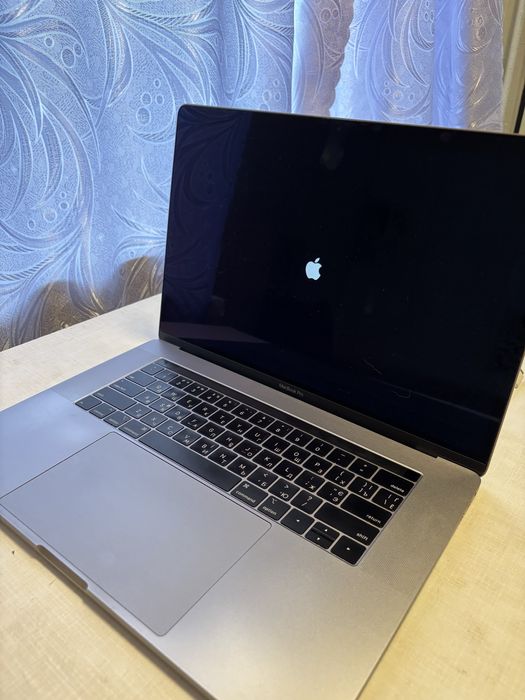 Macbook pro 2018 15”