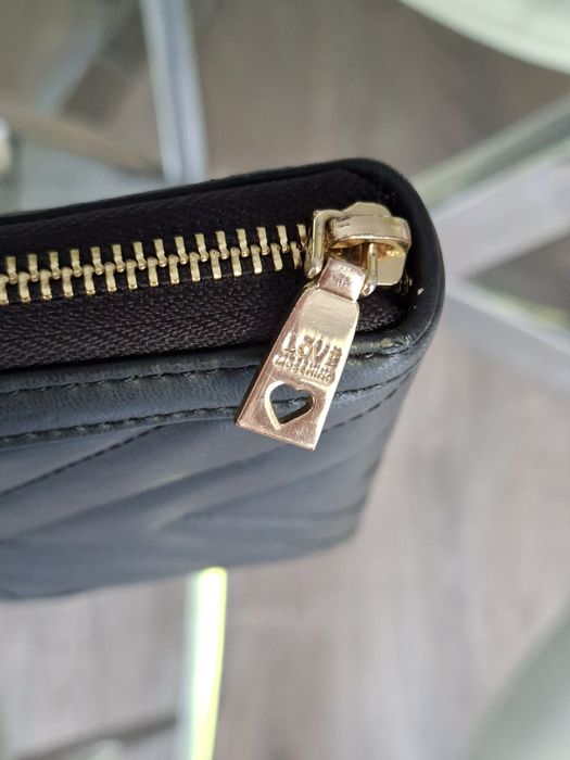 Portfel love moschino