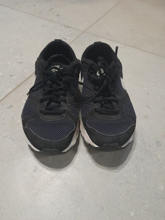 Демісезонні кросівки nike