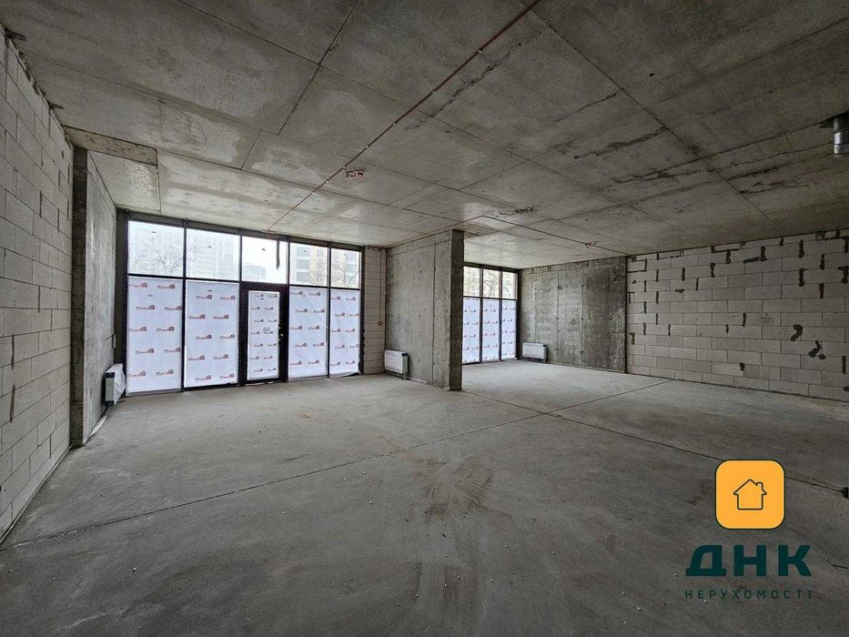 Фасадная коммерция в Аркадии 118 метров, 2 входа с Генуэзской и двора