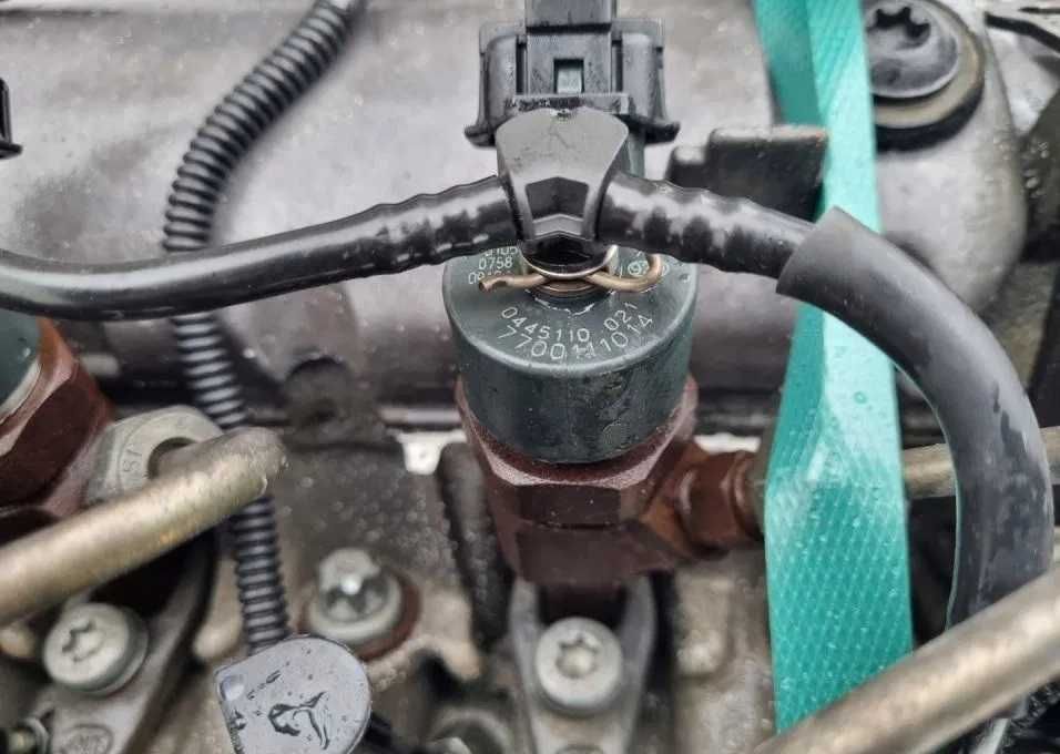 Двигатель 1.9 Трафик F9Q F9K Мотор Двигун Рено trafic Vivaro Виваро