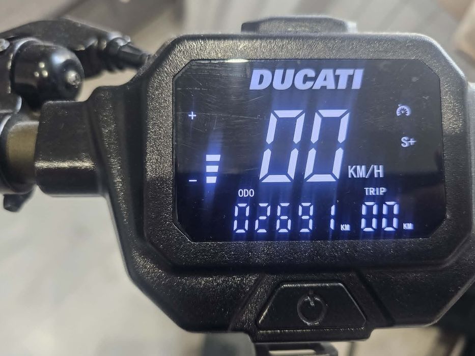 Hulajnoga elektryczna Ducati Pro II Evo