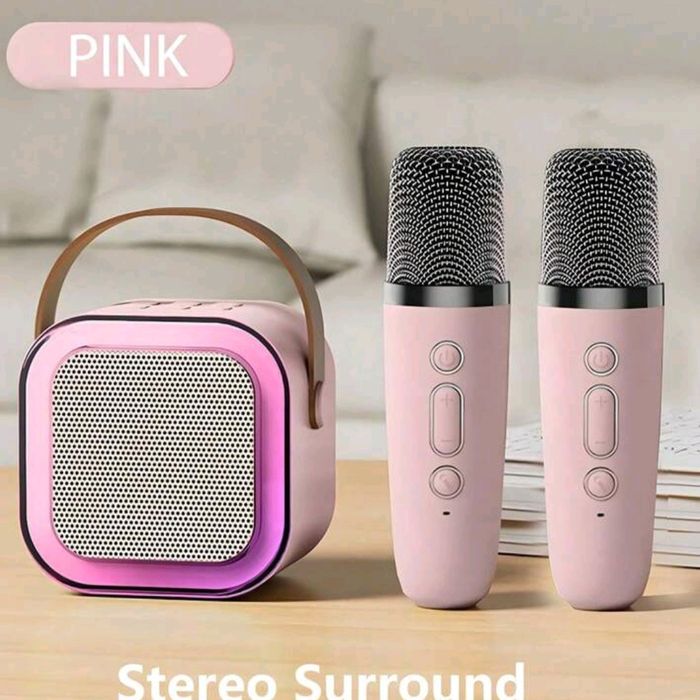 Coluna karaoke com 2 microfones