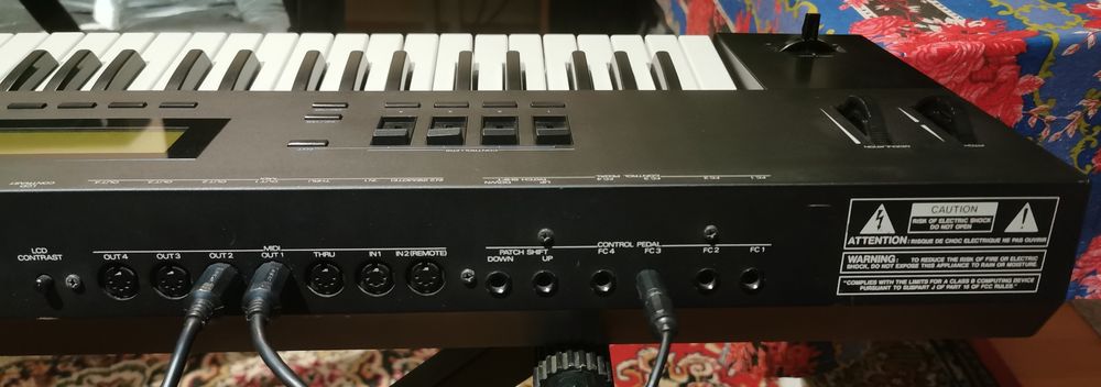 Roland A-50 Midi Controlador