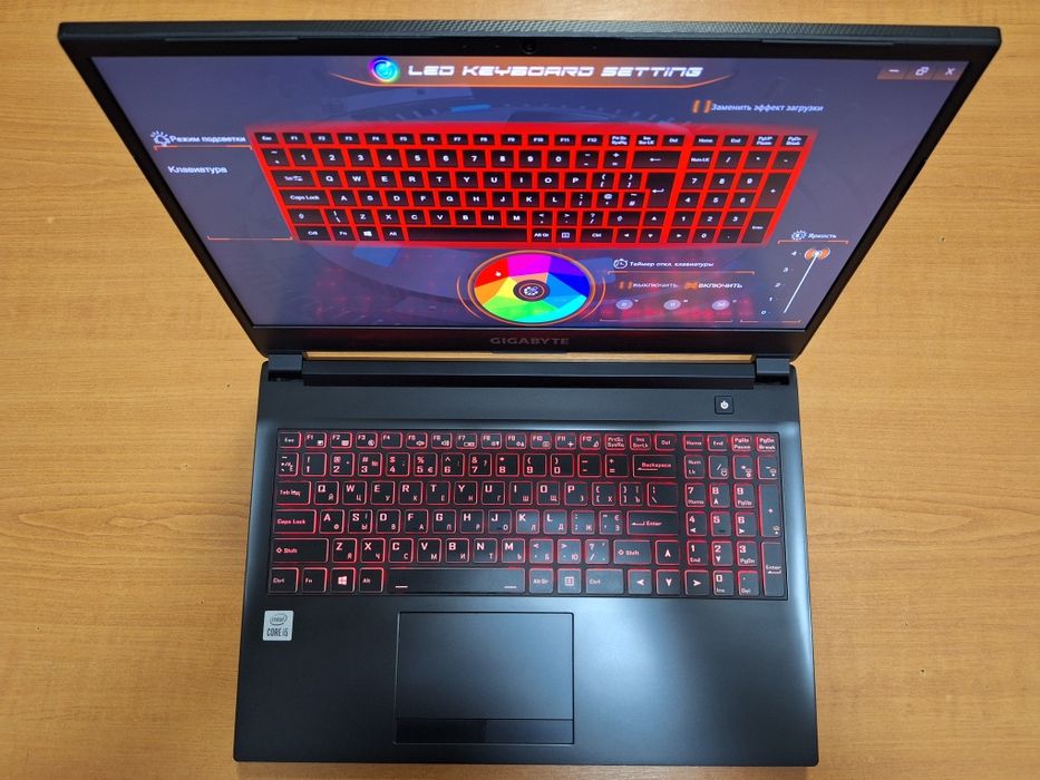 Gigabyte G5 KC i5-10500H RTX 3060 6Gb DDR4 16Gb SSD 512Gb