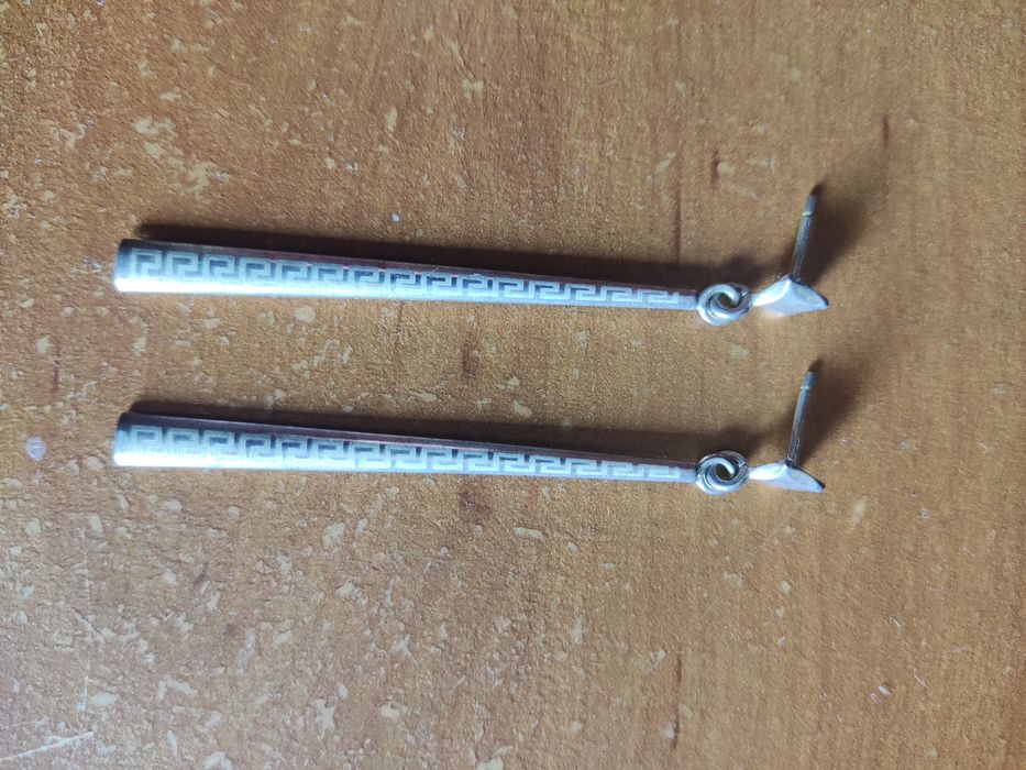 Srebrne kolczyki długie 6,3 cm ze wzorem + gratis