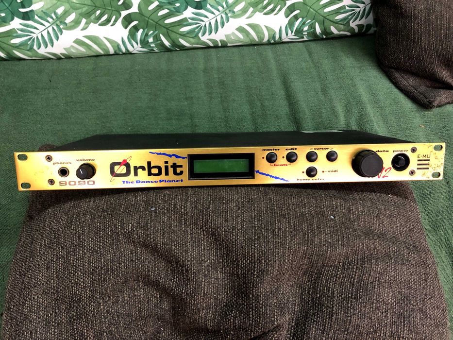 Orbit 9090 - The Dance Planet - E-mu