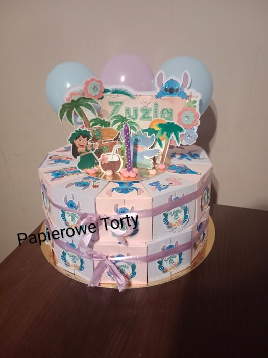 Tort papierowy dla dzieci bez wypełnienia.